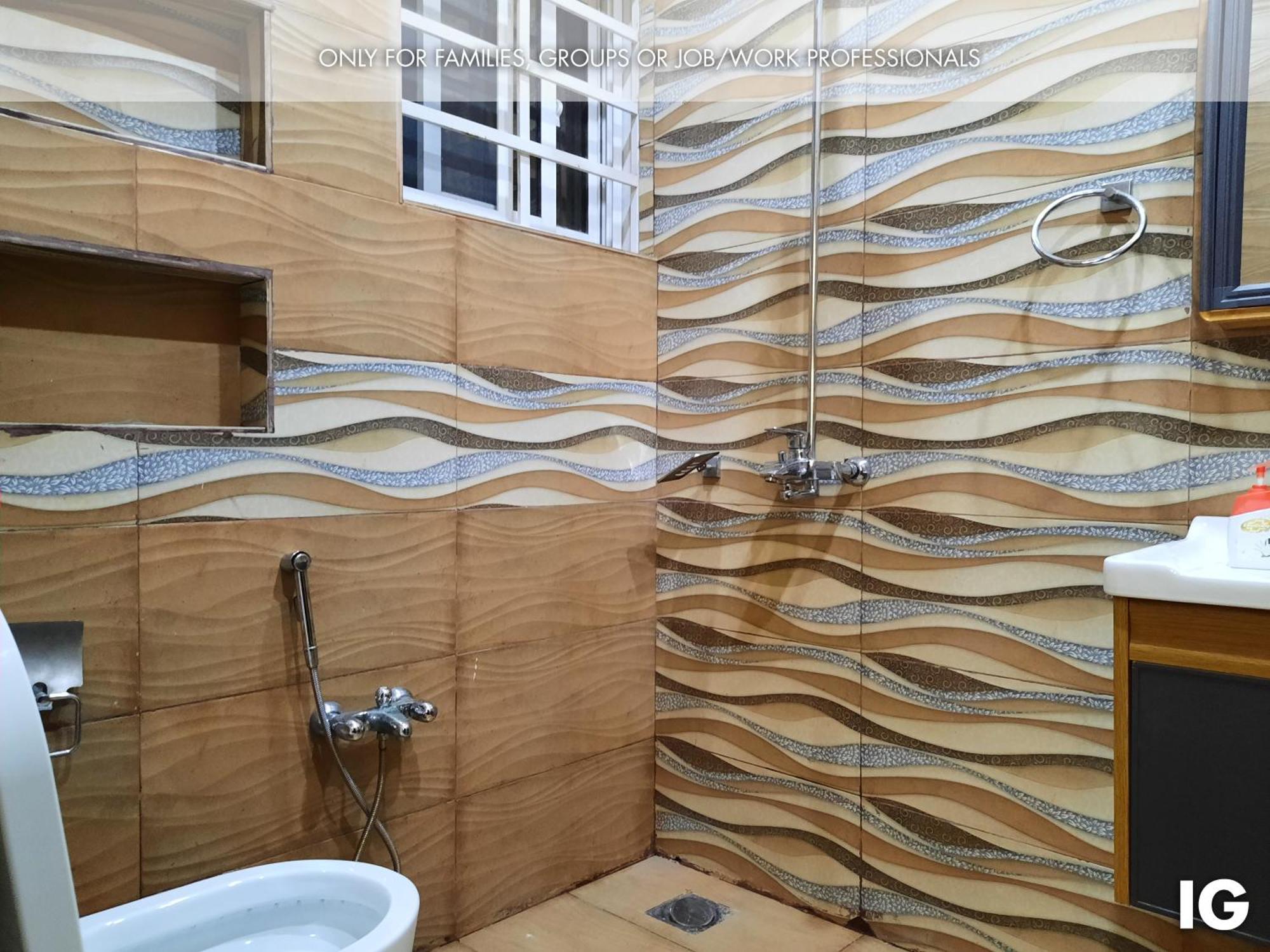 3 Bedroom Furnished Holiday Home Near Valencia Town, Lake City & Ring Road Lahore Buitenkant foto